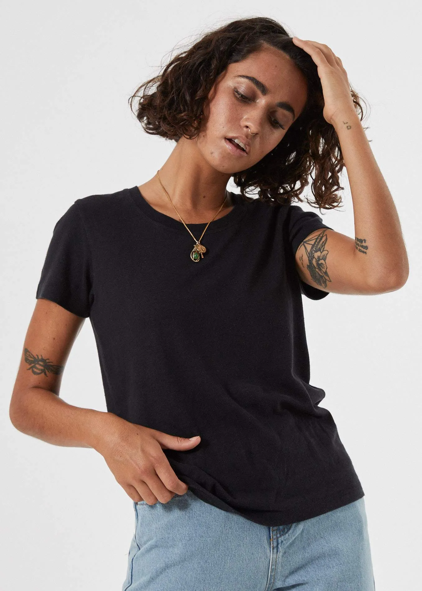 Afends Womens Hemp Basics - Standard Fit Tee 1.0