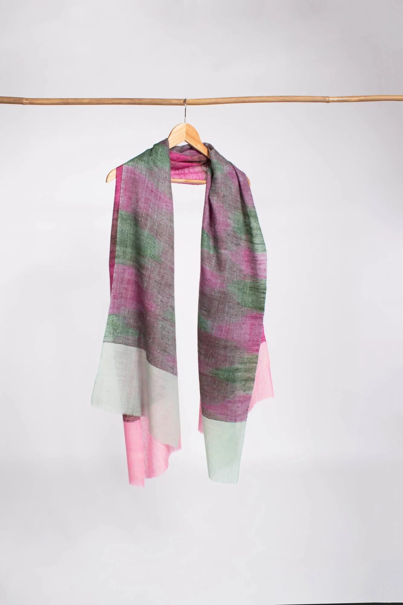 Handlooomed Cashmere Pink Green Scarf - RUNCORN